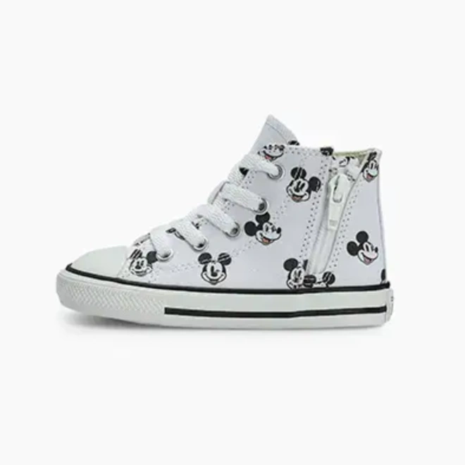 Tênis Cano Alto Chuck Taylor Disney com Ziper Lateral - Mickey - Branco com Preto