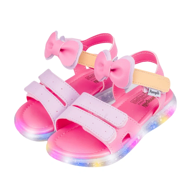 Sandália com LED e Detalhe em Laço - Rosa