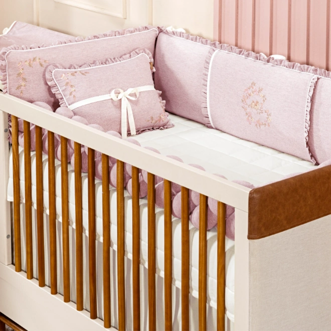 Kit de Berço Little Bird - 8 peças - Linho e Percal 100% Algodão