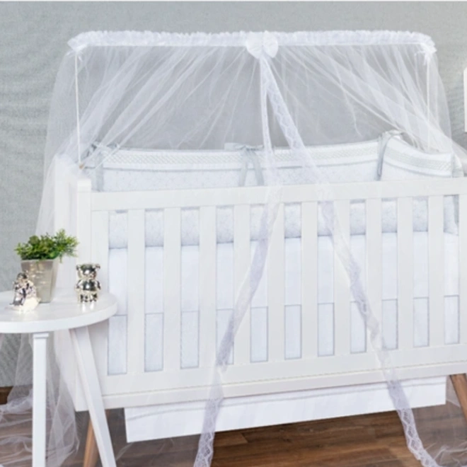 Mosquiteiro para Varal com Renda e Laço - Branco